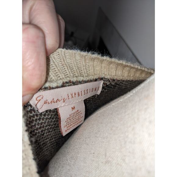 #23 Emma's Expressions Sweater Leopard Print - Picture 3 of 3